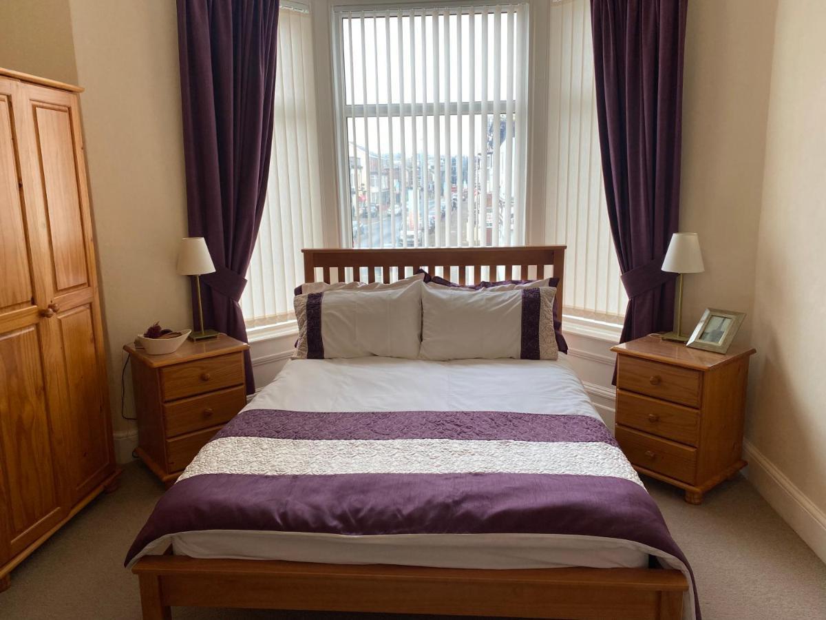 The Laurels Hotel Blackpool Bagian luar foto