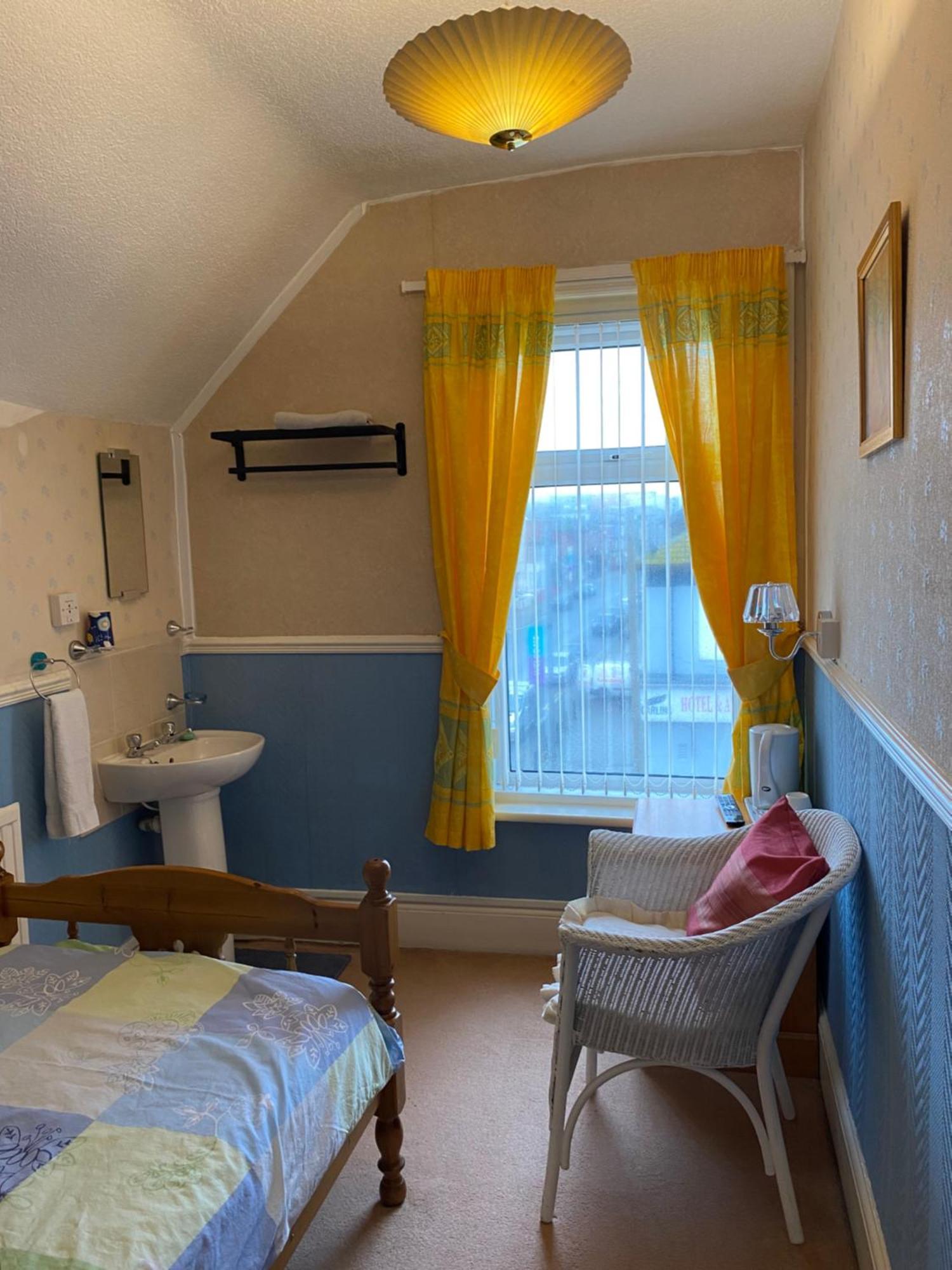The Laurels Hotel Blackpool Bagian luar foto